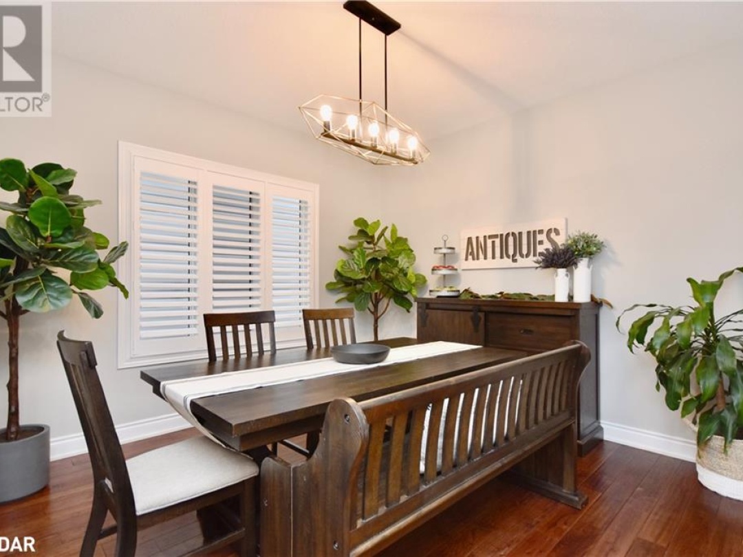 3089 EMPEROR Drive, 