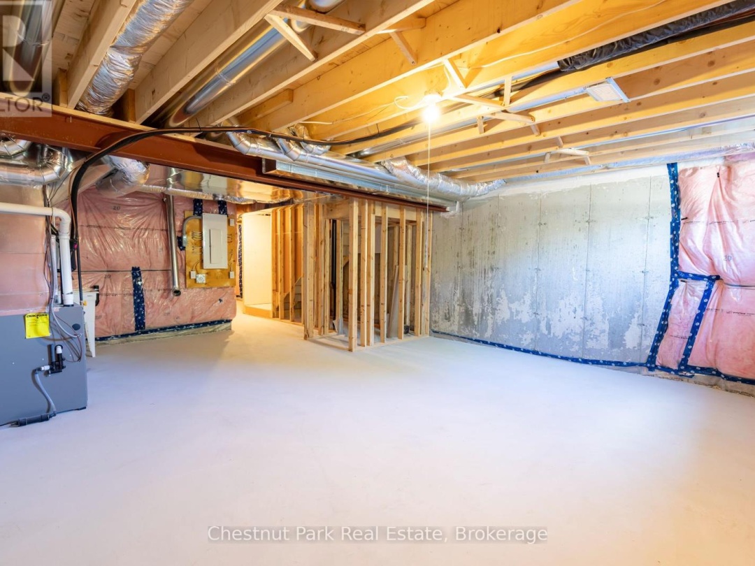 10 MCCONNELL CRESCENT, 