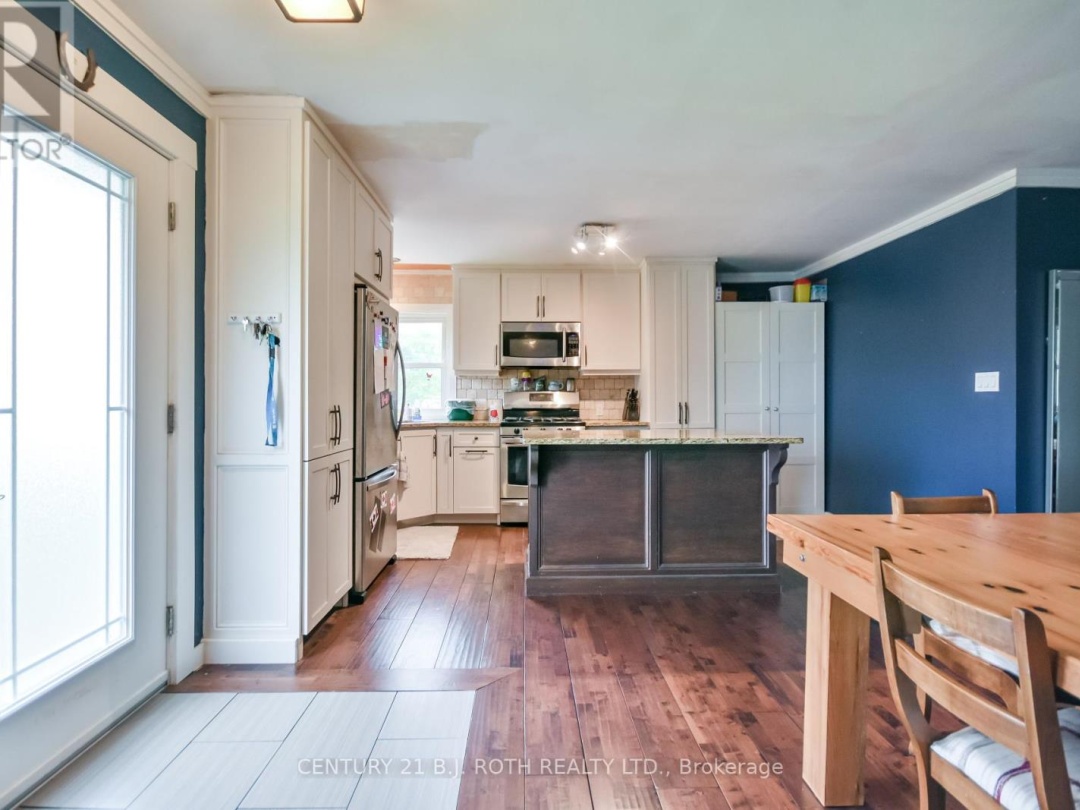 13 FITTON HEIGHTS, 