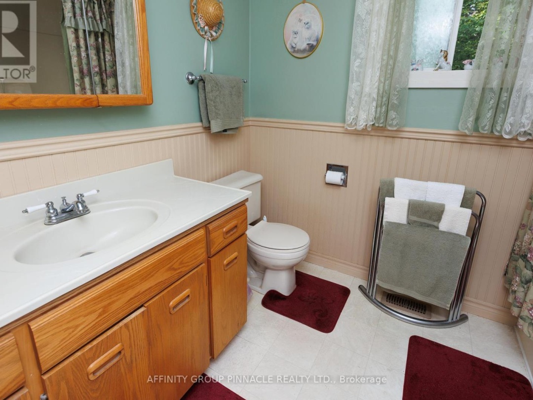 3 HEMLOCK STREET, 