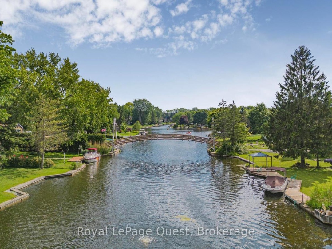 8 South Island Trail, Lake Simcoe