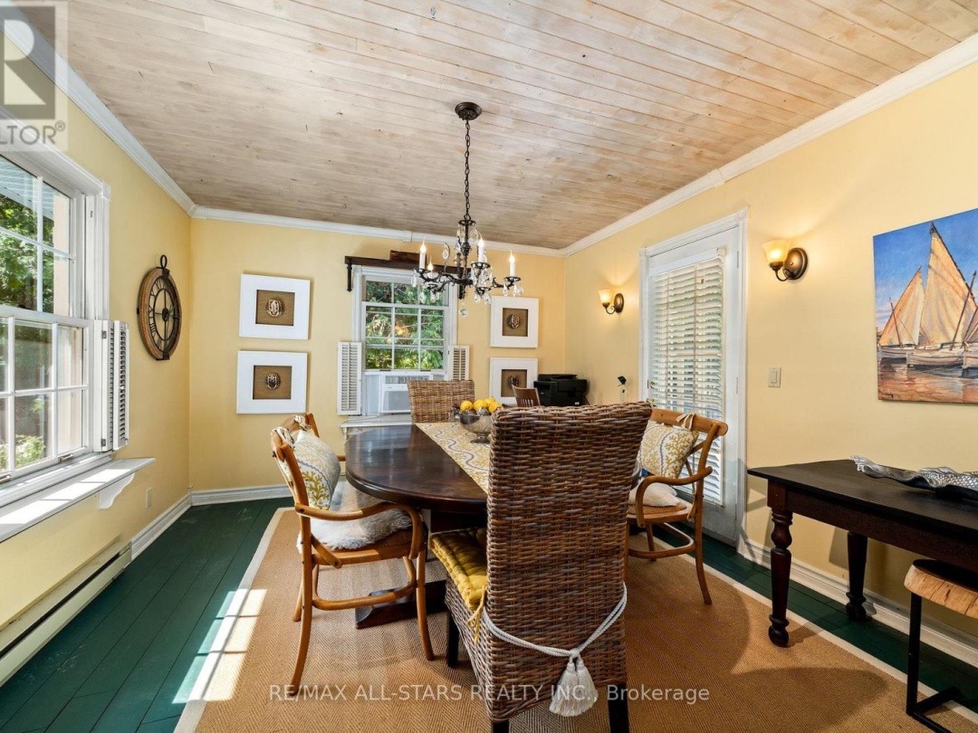 50 BAYVIEW ESTATE ROAD, 