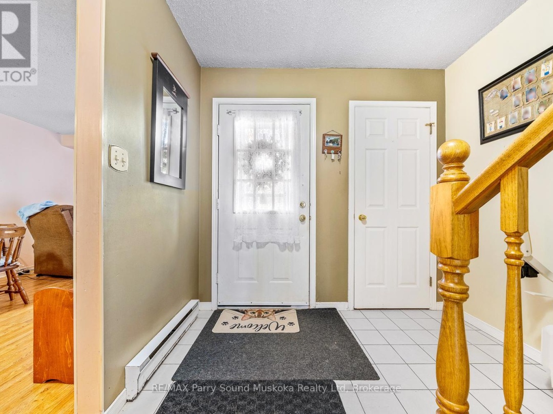 18 GEORGIAN BAY AVENUE, 