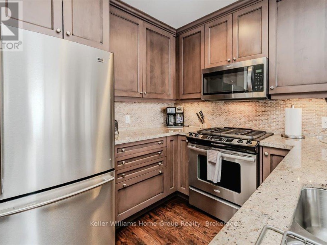 B202-D1 - 1869 MUSKOKA 118 ROAD W, 