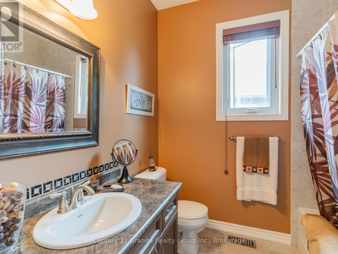 21 WINDOVER DRIVE, 