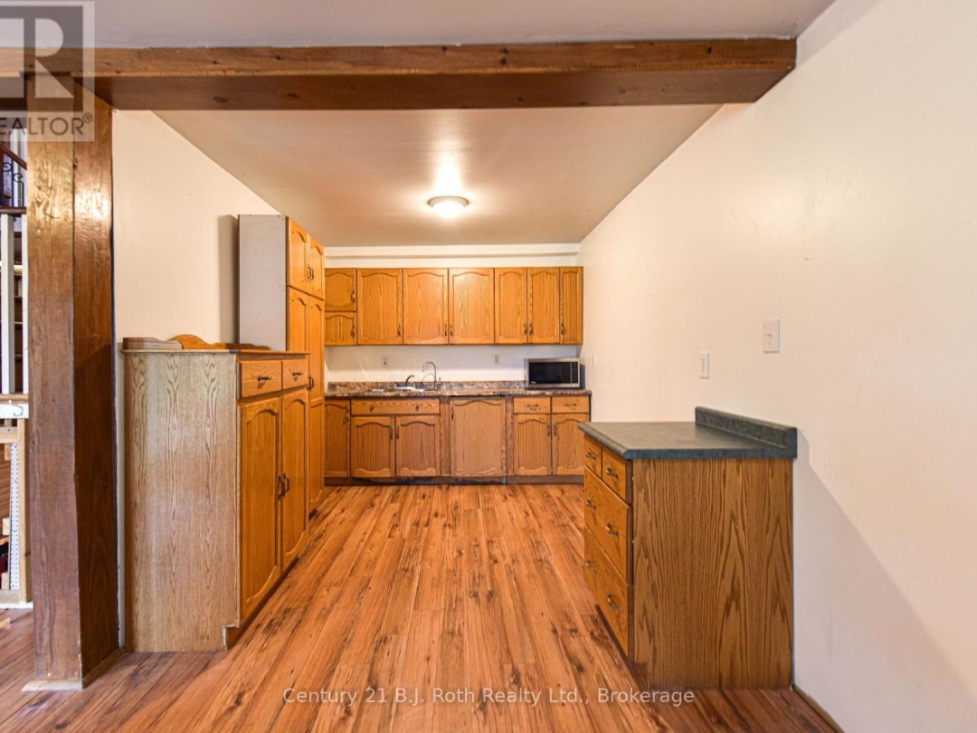 5135 SIDEROAD 25, 