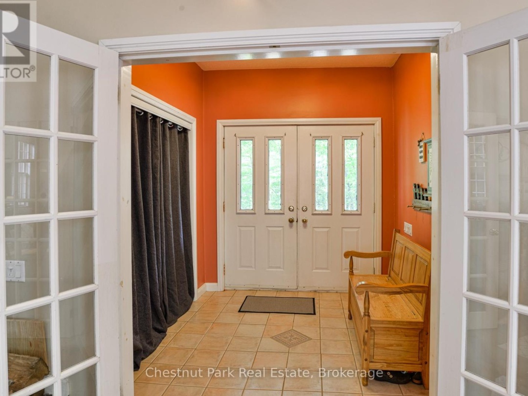 628 LYNX LAKE ROAD, 