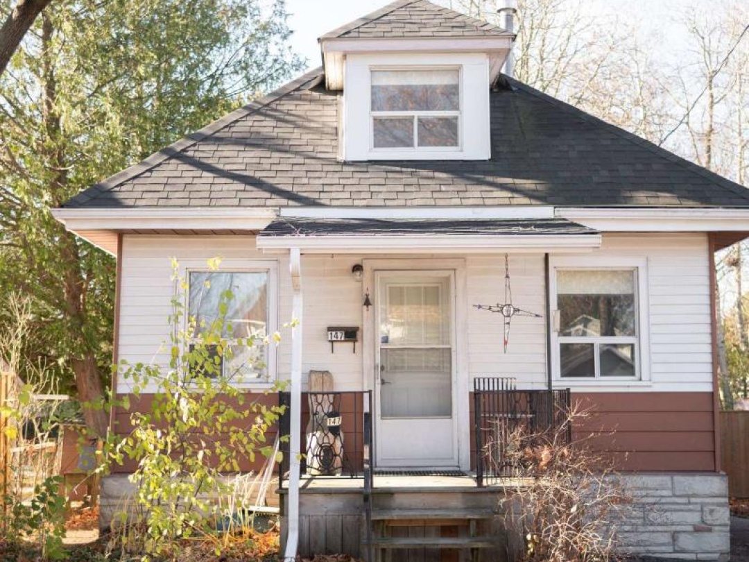 147 Dufferin Street, Orillia