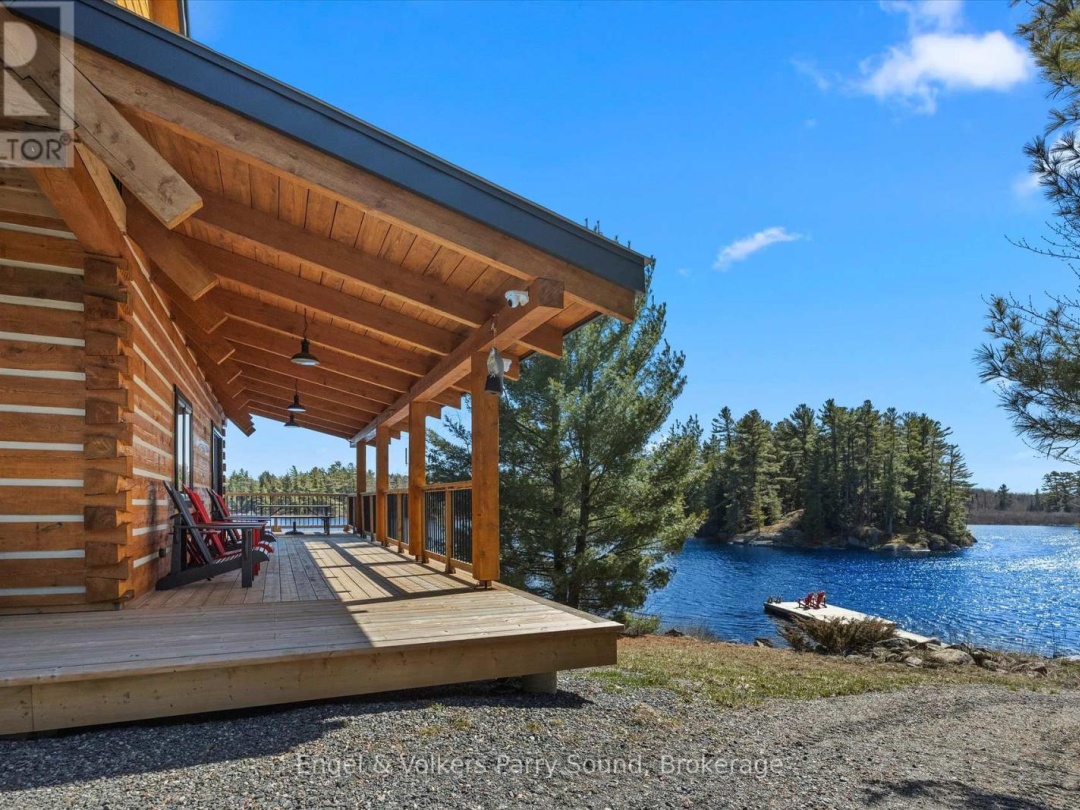 201 Loch Erne Road, Vowel Lake