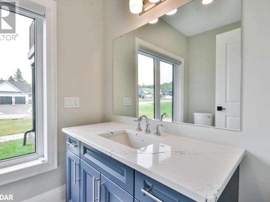 4 CLYDESDALE Court, 