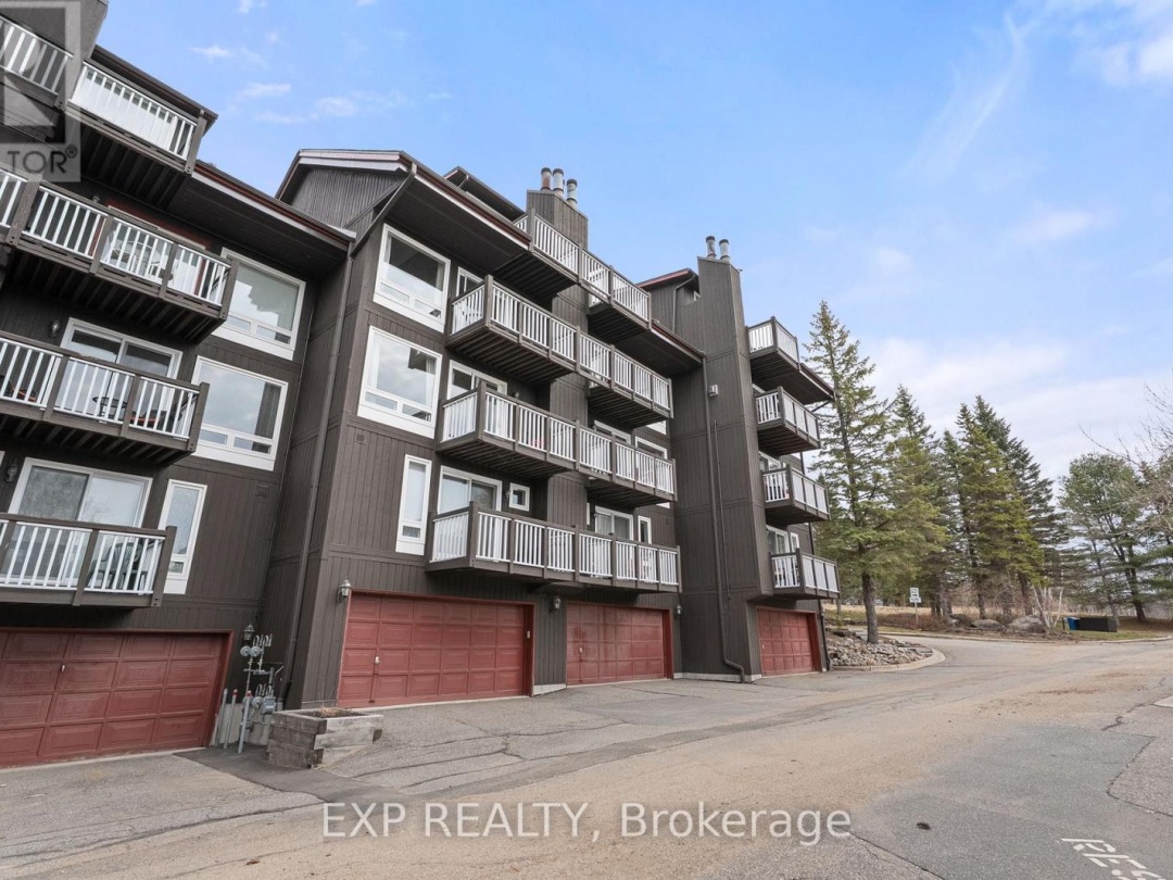 6 12 Turner Drive, Peninsula Lake