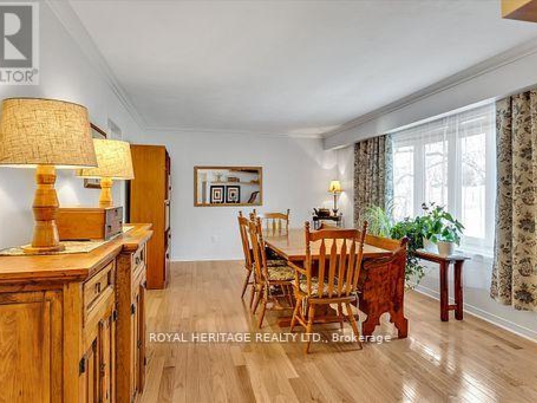 111 Beehive Drive, Sturgeon Lake