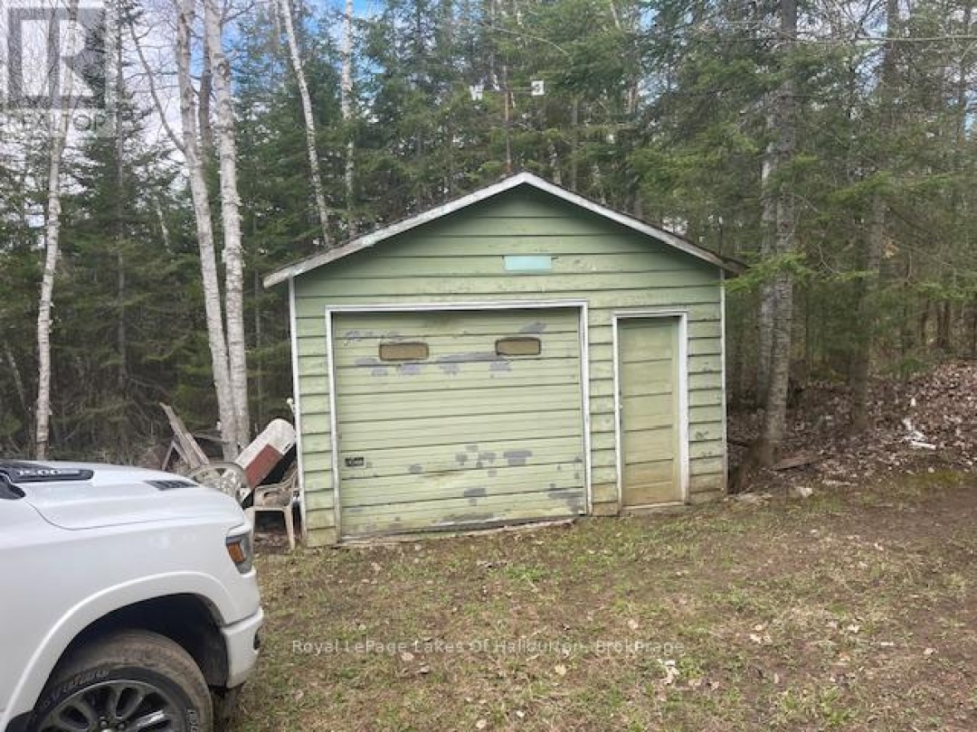 1407 PAYNES ROAD, 