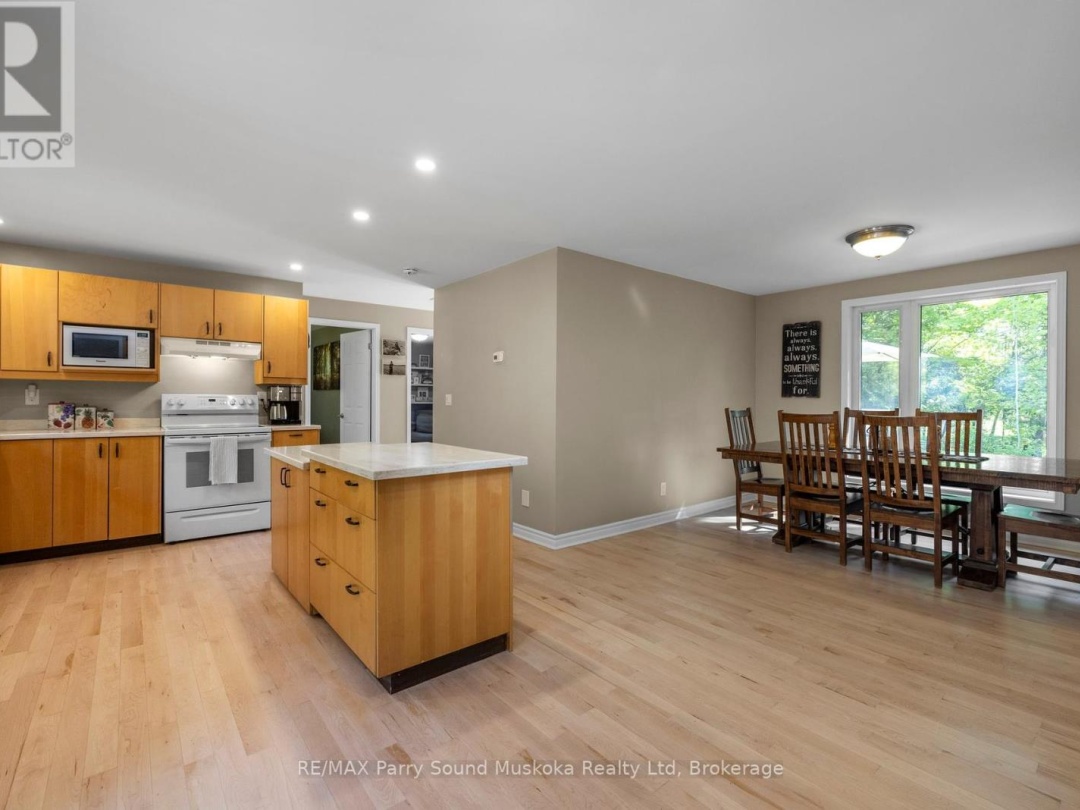 8 Pineridge Road, McDougall