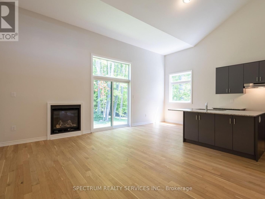 131 Marina Village Drive W, Georgian Bay