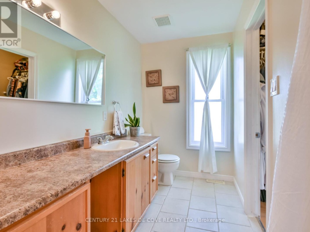 3976 Woodland Drive, Ramara