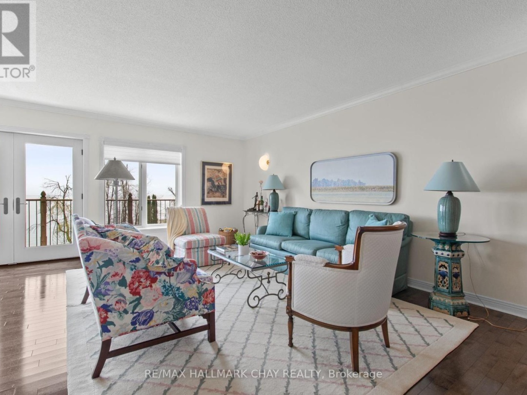 9 BLUERIDGE CRESCENT, Lake Simcoe