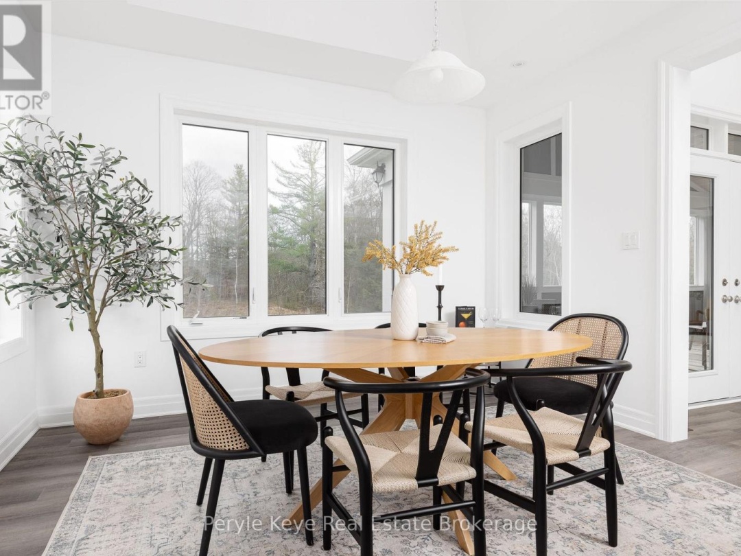 30 Dyer Crescent, Bracebridge