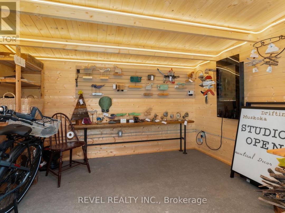 3248 MUSKOKA STREET, 