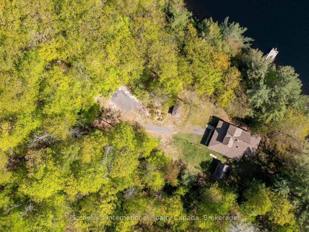 14 Burnegie Lane, Otter Lake
