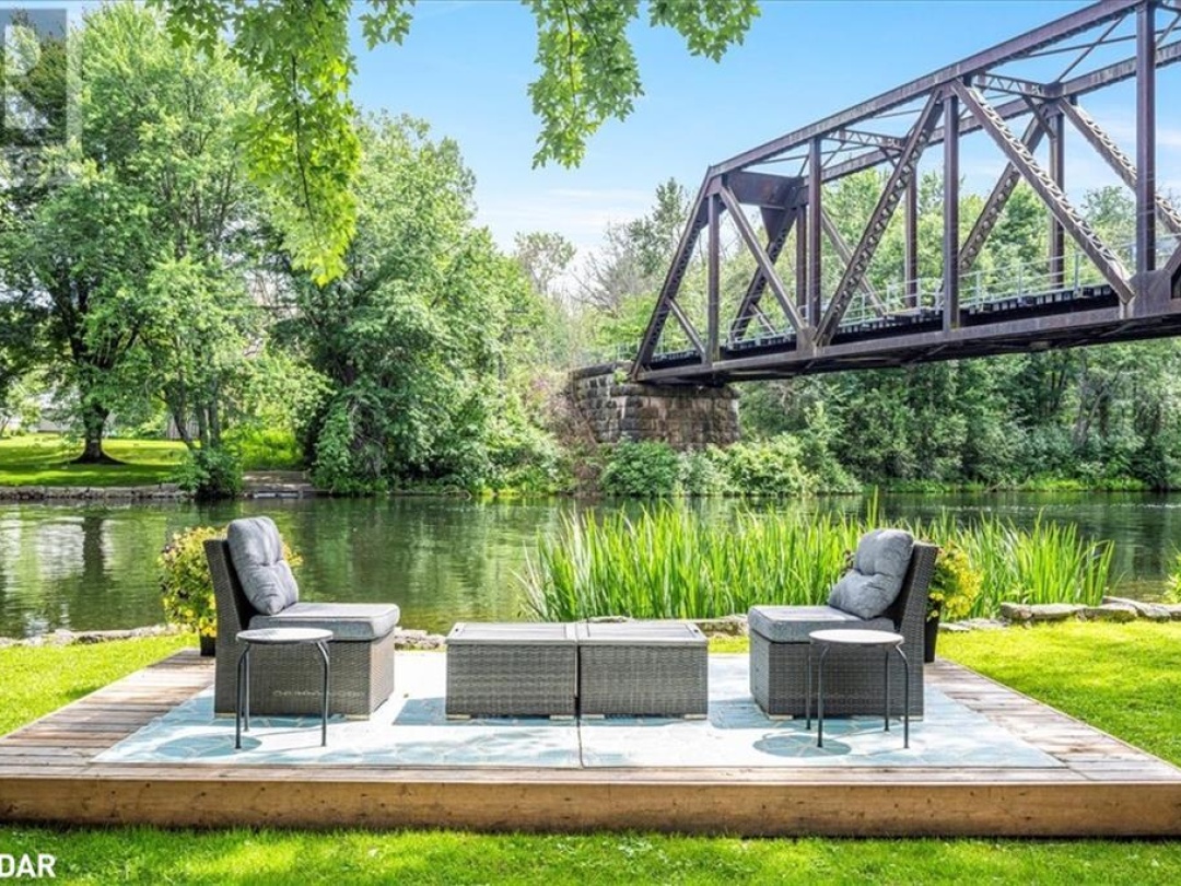 1057 SEVERN RIVER Road, 