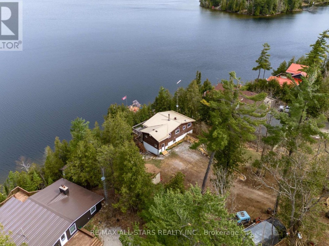149 Lakeside Drive, Four Mile Lake