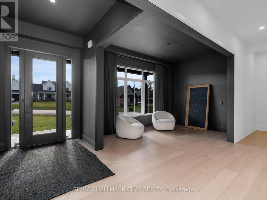 72 GEORGIAN GRANDE DRIVE, 