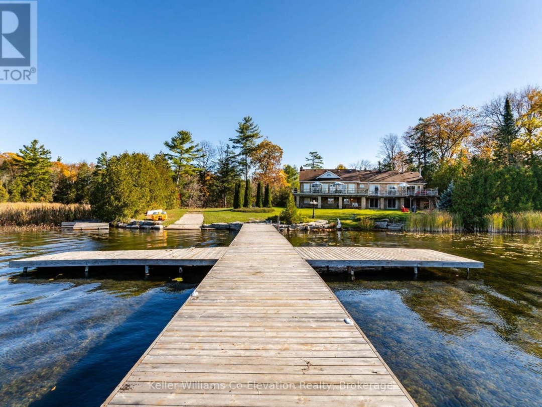 804 KINGS FARM ROAD, 