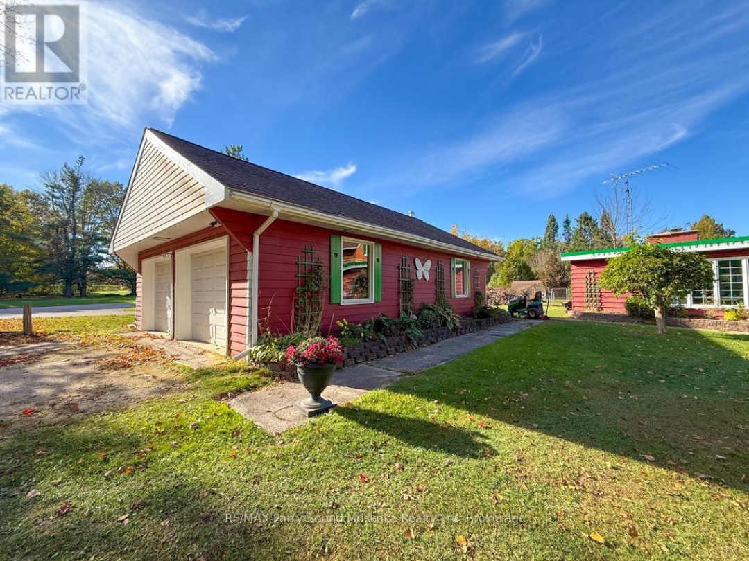 1862 DIVISION ROAD W, 