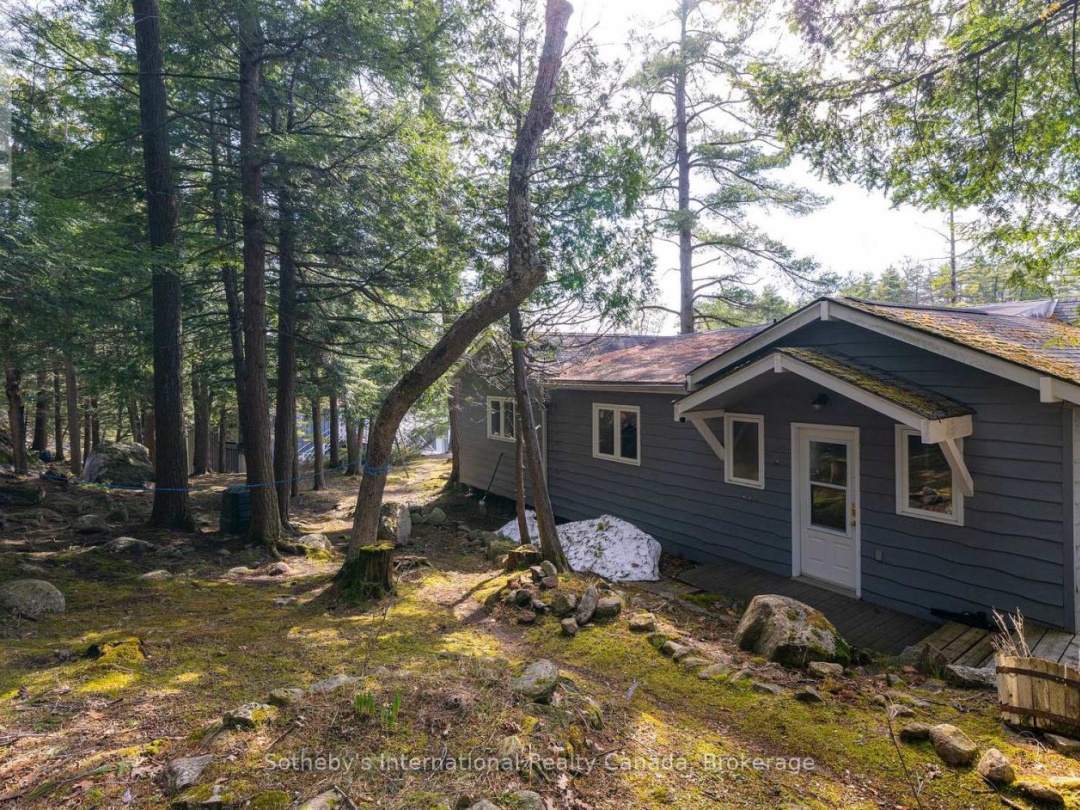 1-1076 BIRCH POINT ROAD, Lake Muskoka
