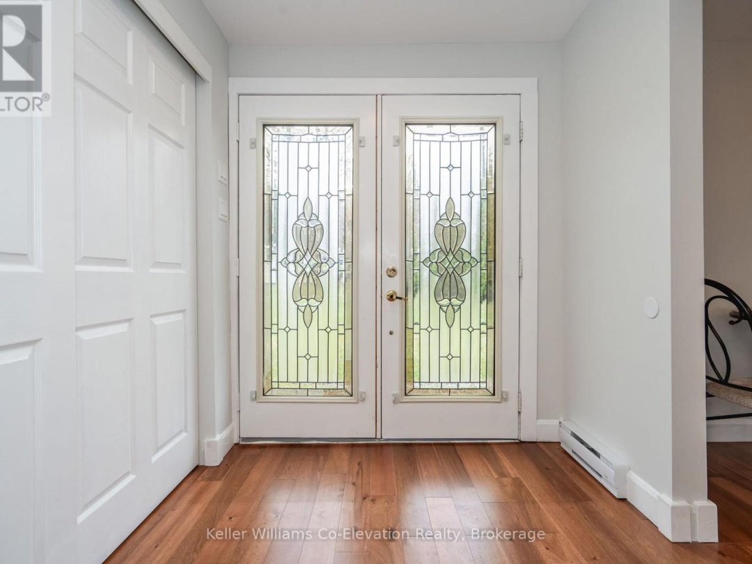 220 Robin's Point Road, Georgian Bay