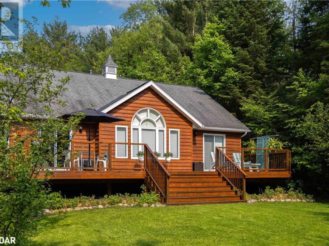 1065 Forrester Trail, Muskoka River