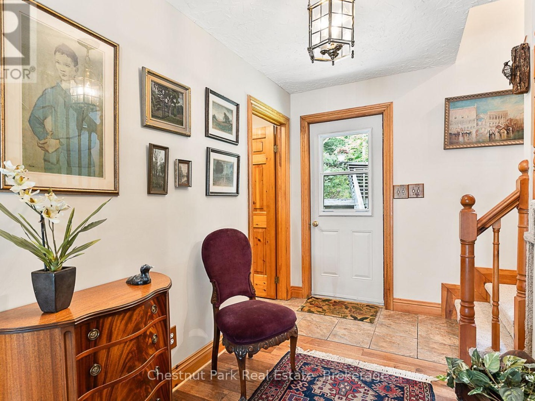 1669 NEWTON STREET, Redstone Lake