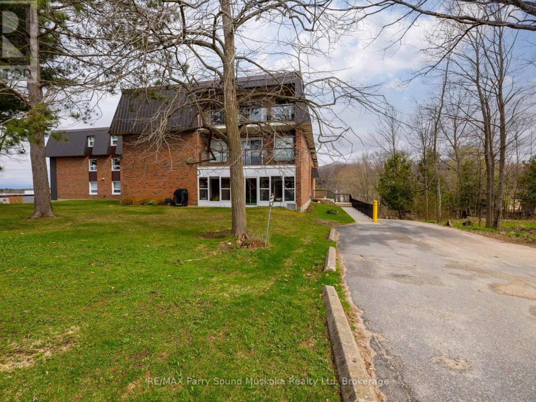 201 - 200 BEACONVIEW HEIGHTS, 