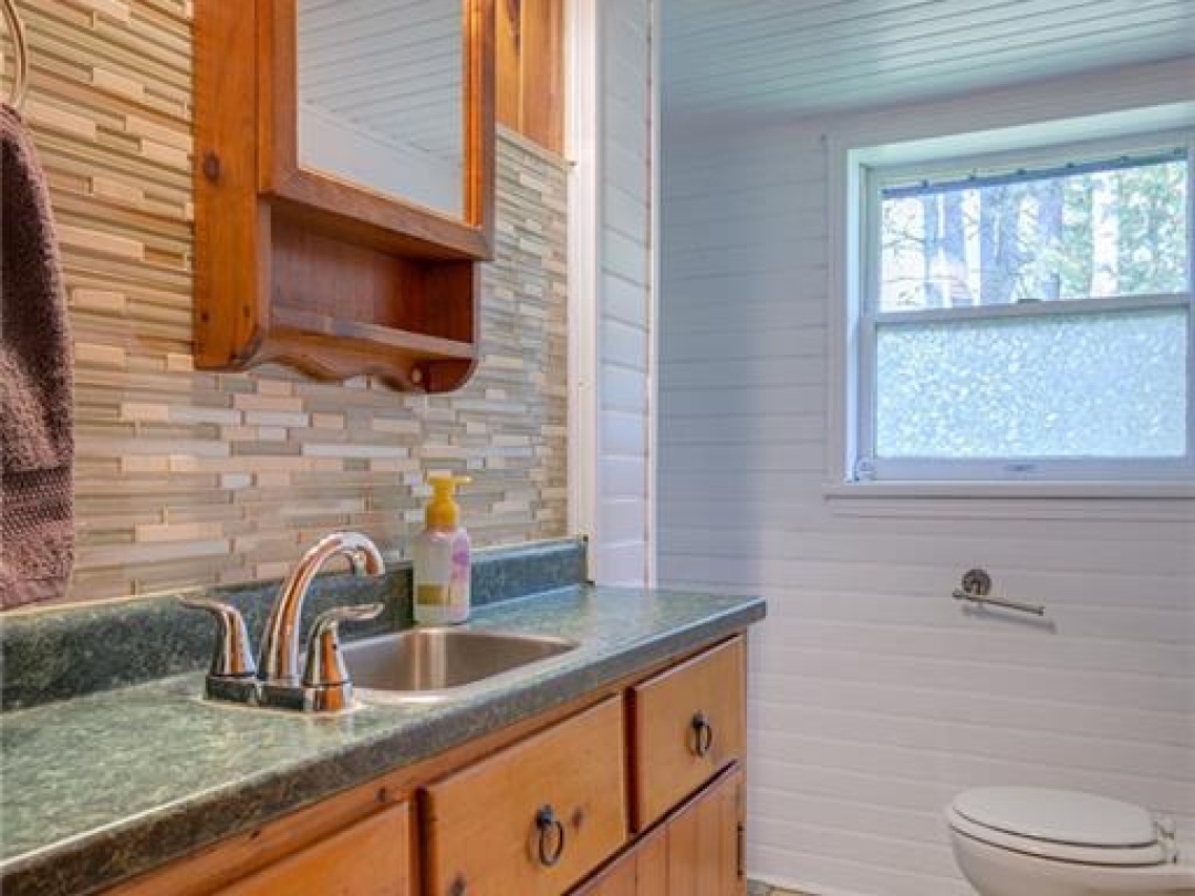 1123 SEVERN RIVER Road, 