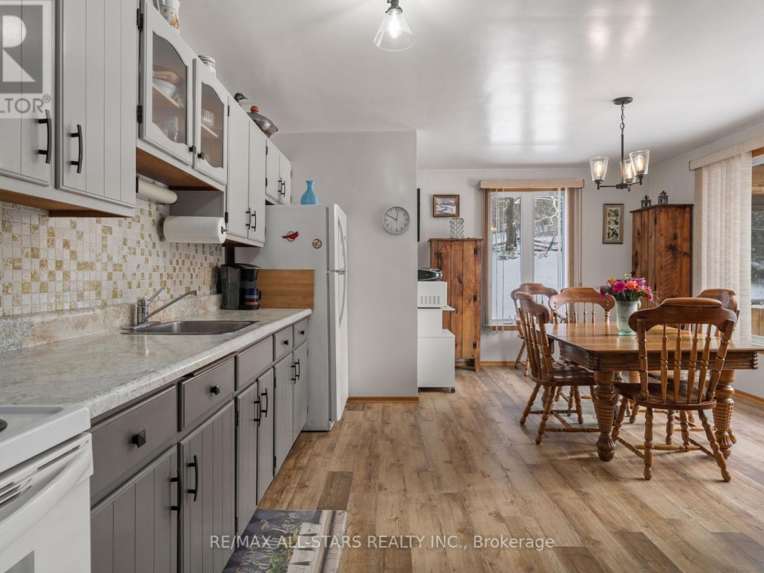 767 Galway Road, Trent Lakes
