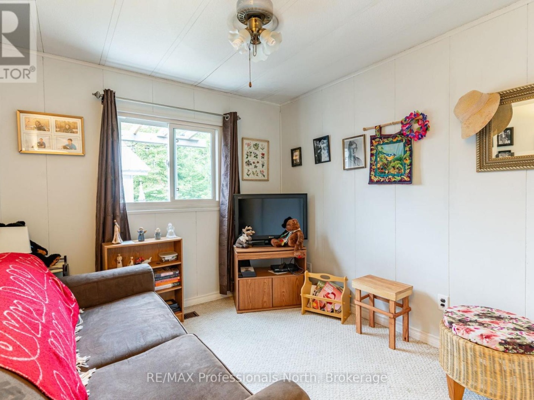 1025 SEVENTH LANE, 