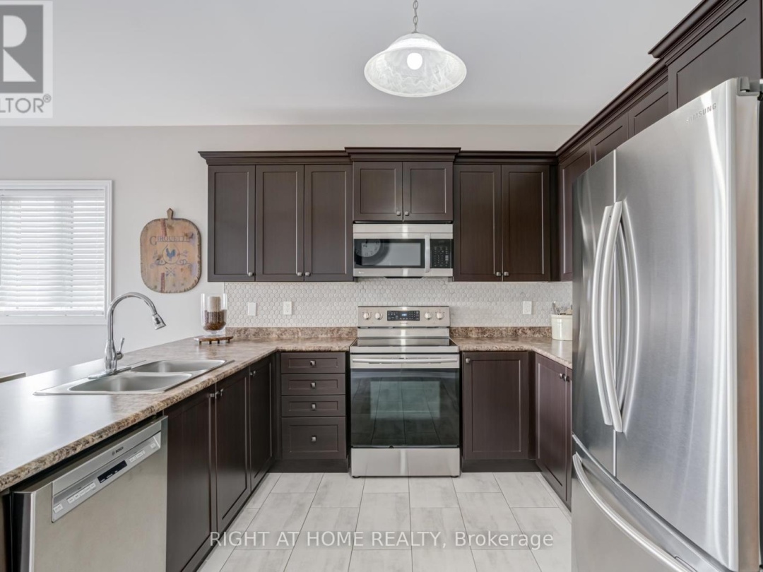 3125 MONARCH DRIVE, 