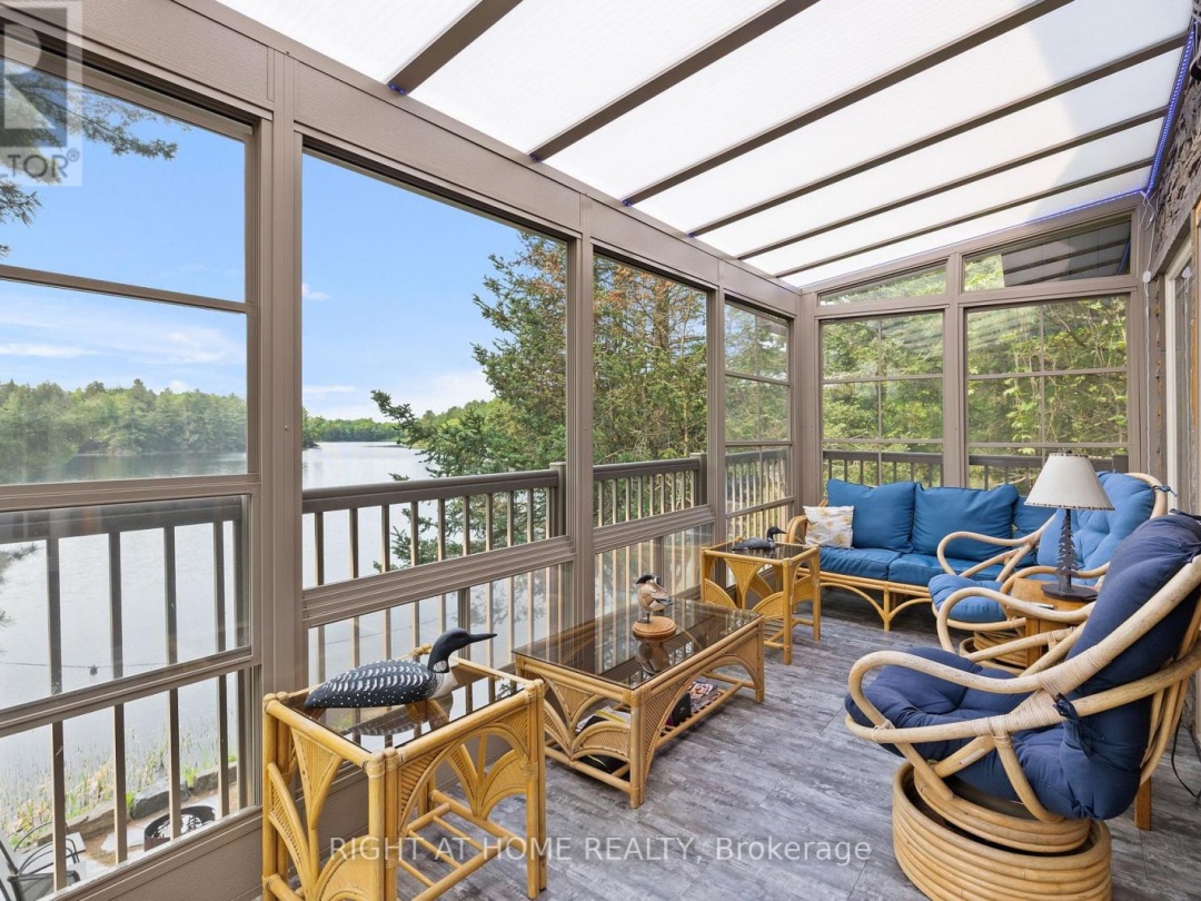 235 Loch Erne Road, Vowel Lake