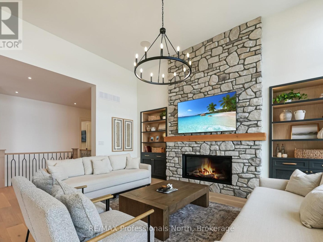 1015 TREASURE DRIVE, 