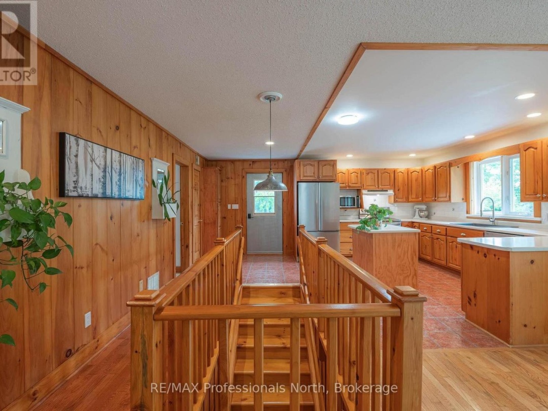 1006 TENNYSON ROAD, 