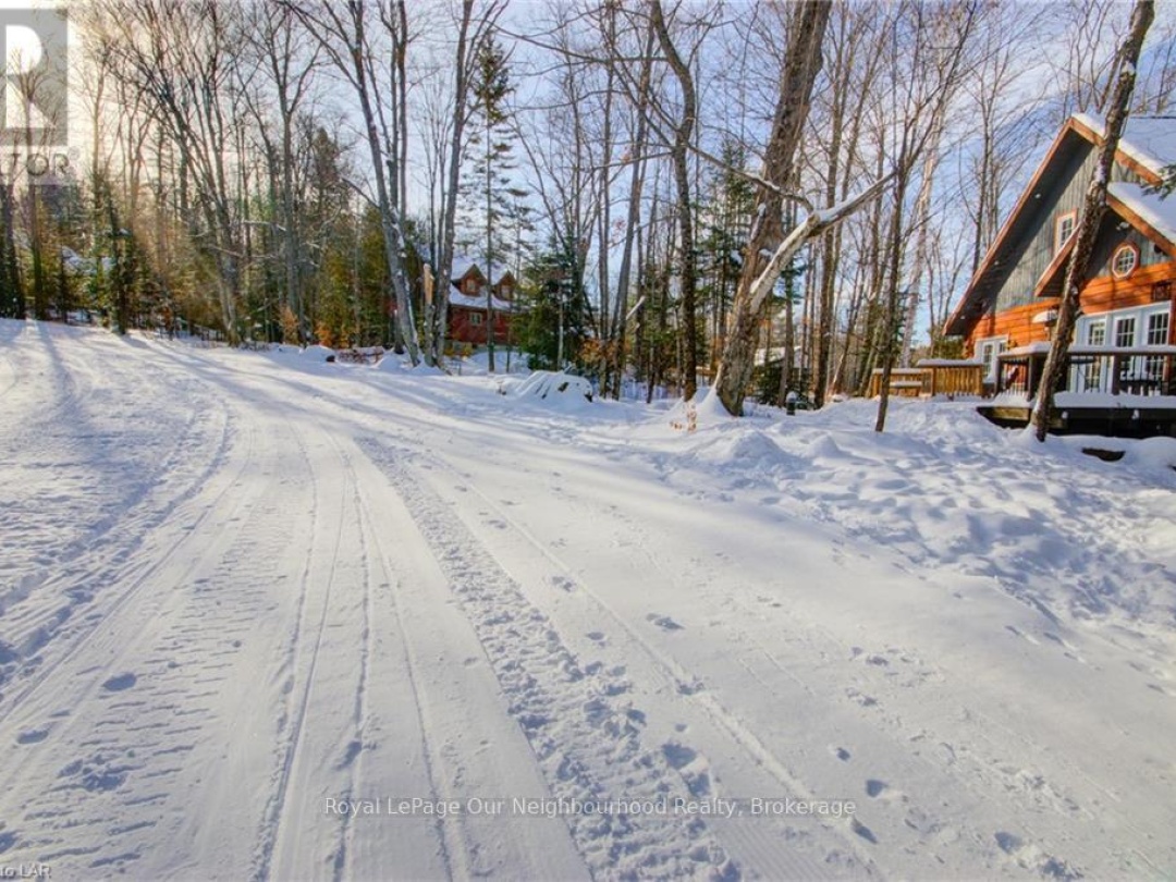 1040 SKI RIDGE TRAIL, 