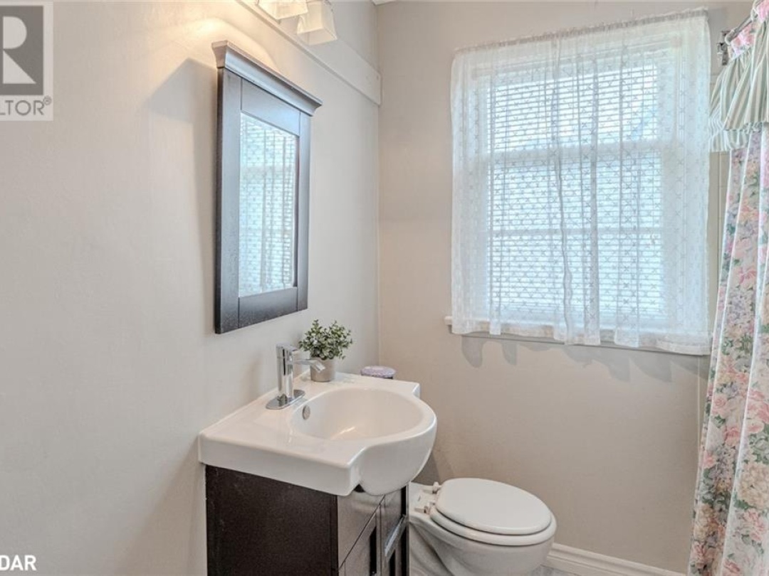 29 ARGYLE Avenue, 