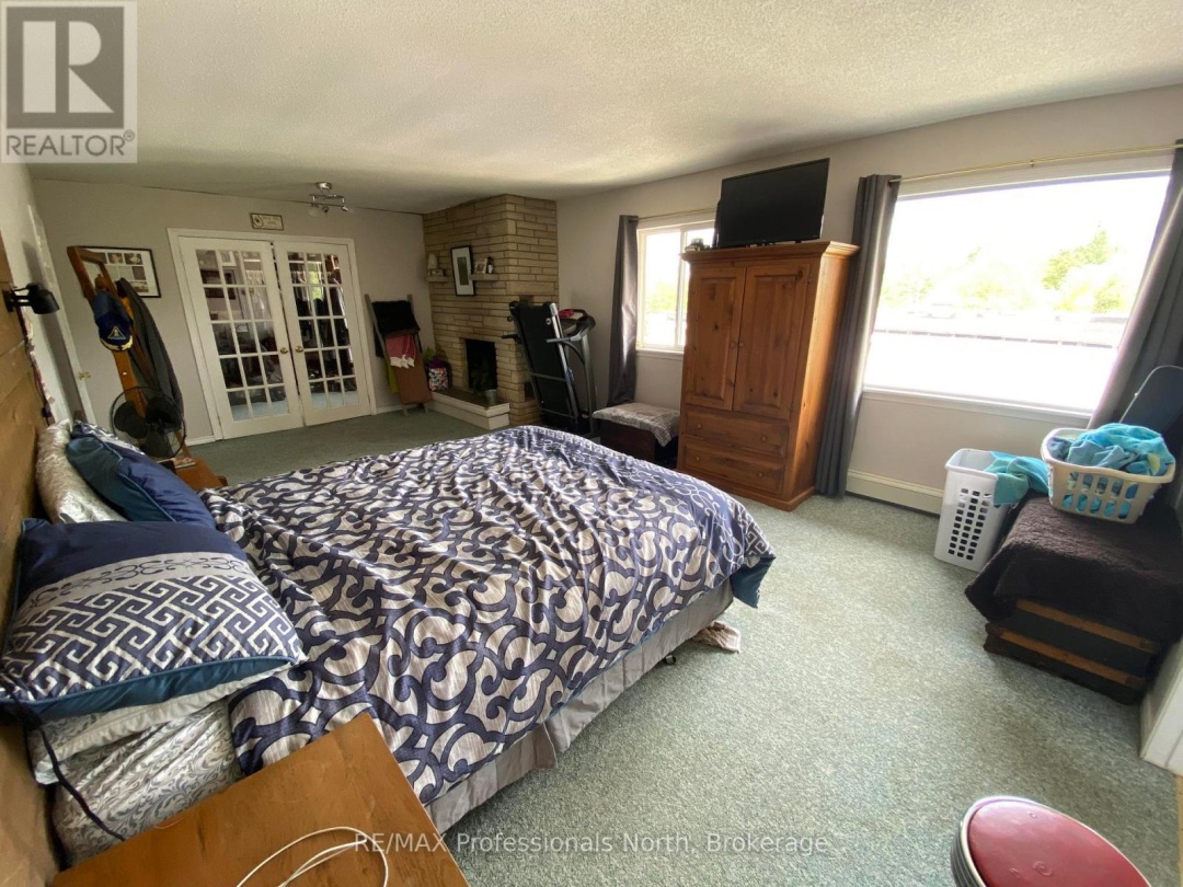 204 MINERAL SPRINGS ROAD, 
