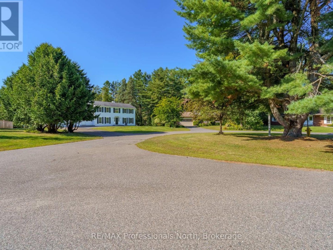 16 BROBST FOREST CRESCENT, 