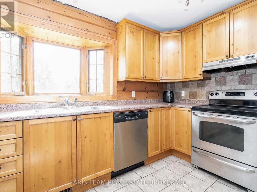 1309 LAUGHLIN FALLS ROAD, 