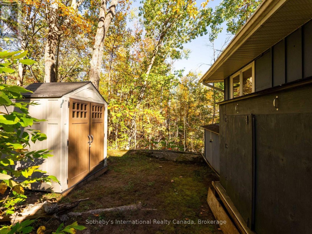 1161 NORTH KAHSHE LAKE ROAD, 