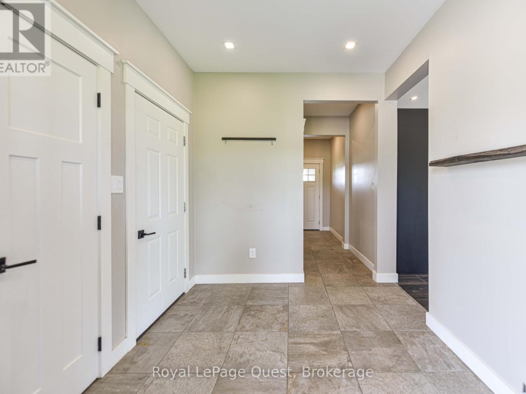 7761 Mcarthur Side Road, Ramara