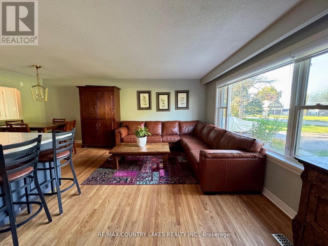 59 Third Street, Lake Simcoe