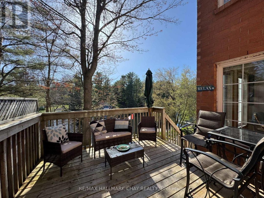 20 Liza Crescent, Lake Muskoka